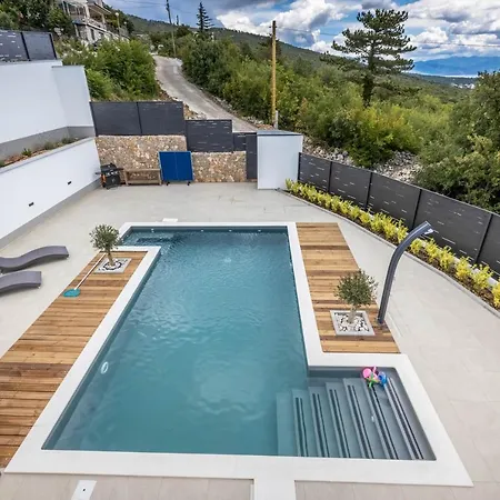 فيلة Provvidenza *