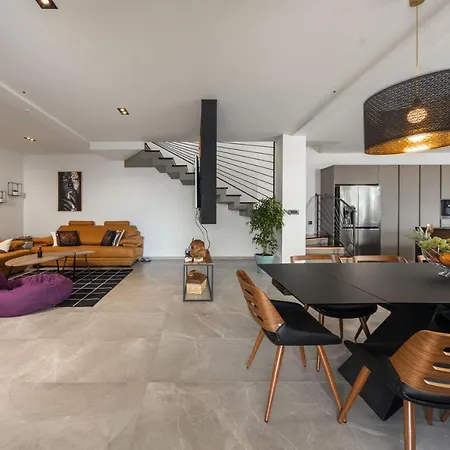 فيلة Provvidenza تْسْغيكفانِتْسا