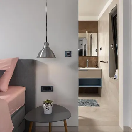 Provvidenza فيلة